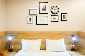 Modern Elegant Studio Grand Kamala Lagoon Apartment