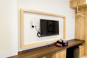 Modern Elegant Studio Grand Kamala Lagoon Apartment