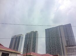 2BR Deluxe and Modern Menteng Park Apartment