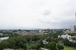 Spacious 1BR Dago Suites Apartment