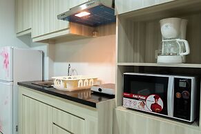 Studio Room Azalea Suites Apartment