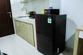 Modern and Comfortable Studio Springwood Apartment