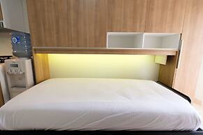 Modern and Cozy 2BR @Springlake Bekasi Apartment