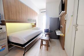 Modern and Cozy 2BR @Springlake Bekasi Apartment