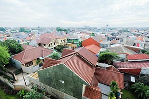 Luxurious 2BR City View Bassura Apartment