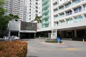 2BR Apartment with Private Bathtub at Galeri Ciumbuleuit 1