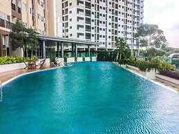 Brand New Studio The Oasis Apartment