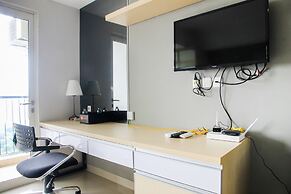 Modern and Cozy Studio Room @ Oasis Apartment