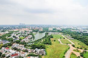 Modern and Cozy Studio Room @ Oasis Apartment