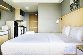 Modern and Cozy Studio Room @ Oasis Apartment