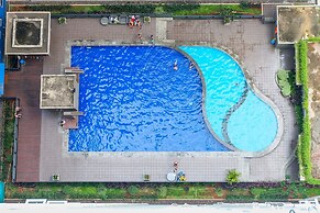 Minimalist Studio Green Pramuka Apartment