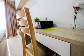 New Furnished Studio Apartment Springwood Residence