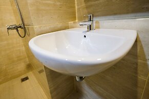 New Furnished Studio Apartment Springwood Residence