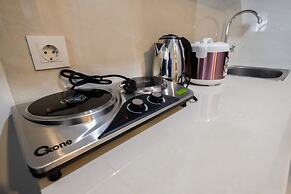 New Furnished Studio Apartment Springwood Residence