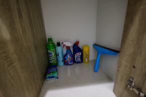 Exclusive Studio Apartment Springwood Residence