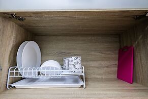 Exclusive Studio Apartment Springwood Residence