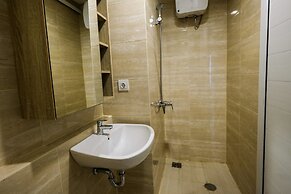 Exclusive Studio Apartment Springwood Residence