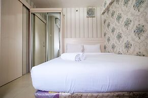 Comfy 2BR Bassura City Apartment Near Bassura Mall