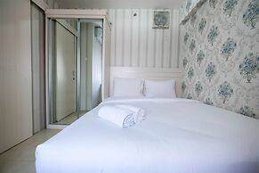 Comfy 2BR Bassura City Apartment Near Bassura Mall