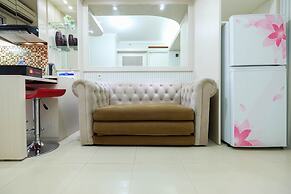 Comfy 2BR Bassura City Apartment Near Bassura Mall