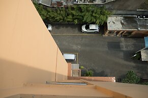 Elegant 2BR Apartment at Grand Setiabudi