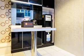 Spacious 1BR Pancoran Riverside Apartment near Kalibata City