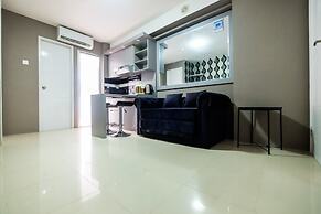 Modern and Comfort 2BR Bassura City Apartment