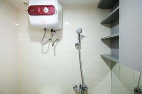 Modern and Comfort 2BR Bassura City Apartment