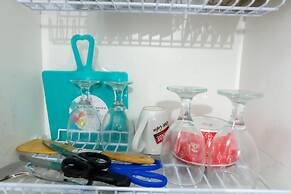 Minimalist 2BR Pancoran Riverside Apartment