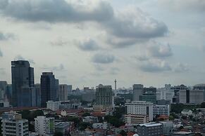 Minimalist Studio Menteng Park Apartment