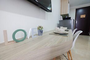 Minimalist Studio Menteng Park Apartment