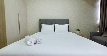 Minimalist Studio Menteng Park Apartment