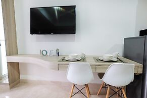 Minimalist Studio Menteng Park Apartment