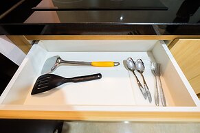 Comfortable Studio at Menteng Park Apartment