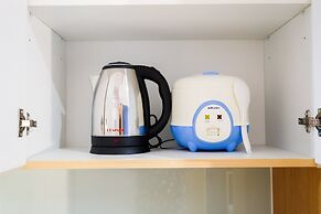 Comfortable Studio at Menteng Park Apartment