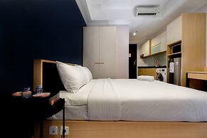 Comfortable Studio at Menteng Park Apartment