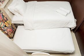 Convenient 2BR at Gateway Pasteur Apartment