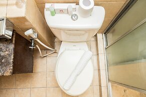 Spacious Studio Room at Grand Setiabudi Apartment