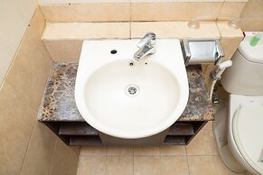 Spacious Studio Room at Grand Setiabudi Apartment