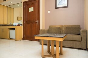 Spacious Studio Room at Grand Setiabudi Apartment