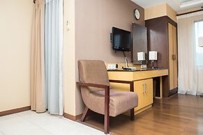 Spacious Studio Room at Grand Setiabudi Apartment