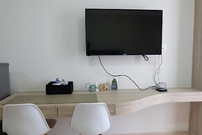 Comfy Studio Menteng Park Apartment