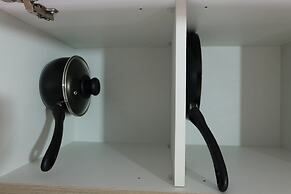 Comfy Studio Menteng Park Apartment