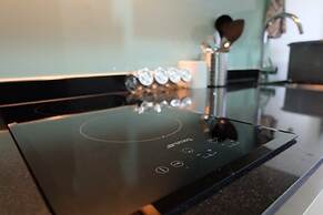 Comfy Studio Menteng Park Apartment