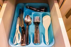 Spacious Studio Apartment The Mansion At Kemang