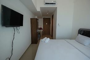 Fabulous Tree Park City Studio Apartment near ICE BSD