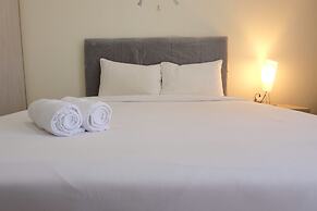 Best Price Studio Menteng Park Apartment