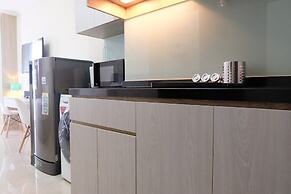 Best Price Studio Menteng Park Apartment