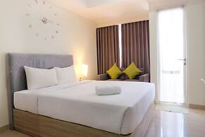 Best Price Studio Menteng Park Apartment