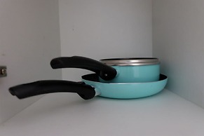 Best Price Studio Menteng Park Apartment